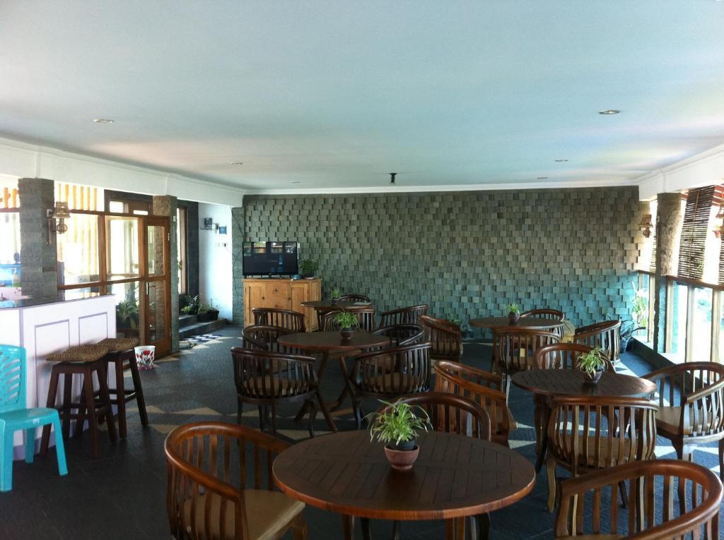 Hotel Adinda Parangtritis Dış mekan fotoğraf